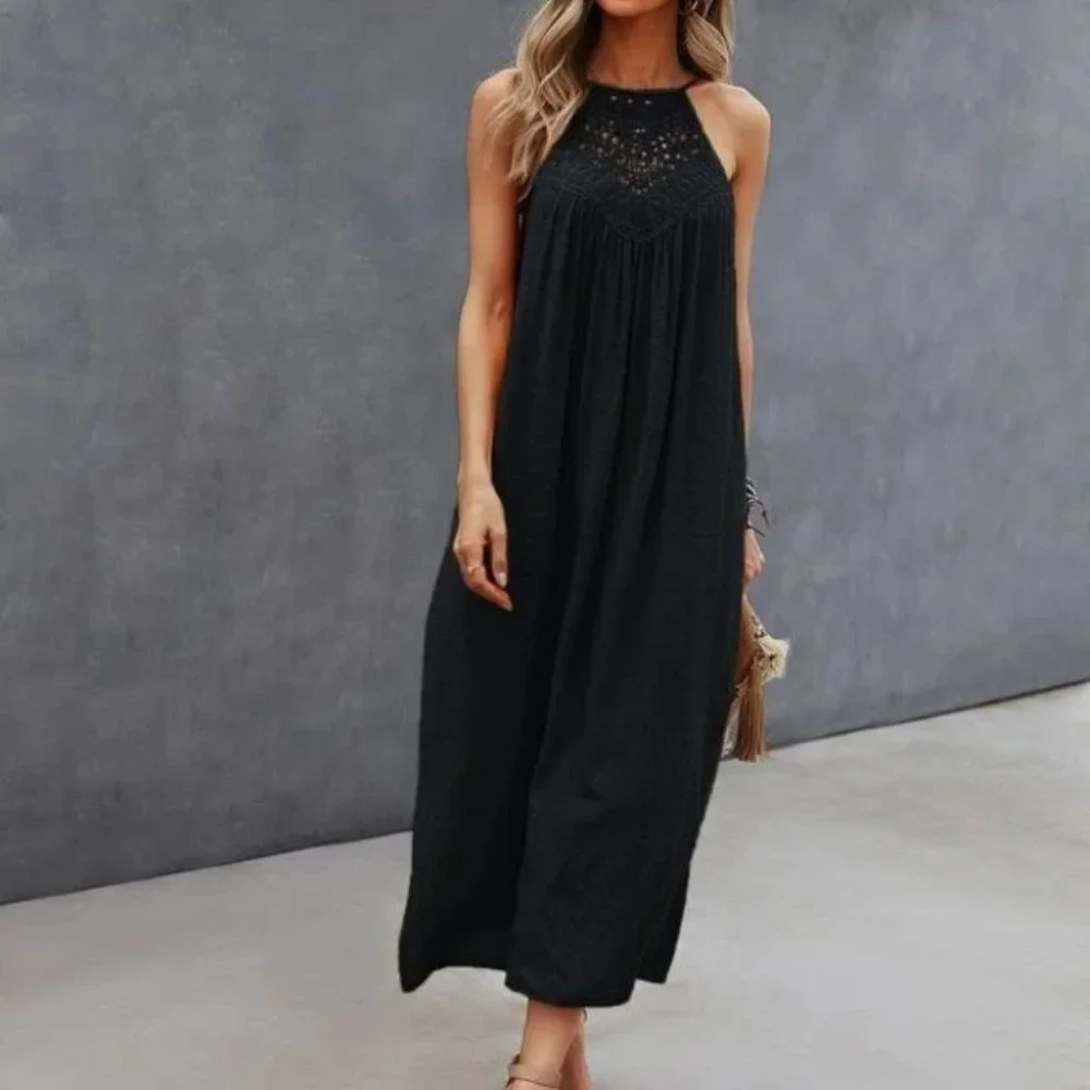 BLACK Lace detailed Swiss Dot Halter Dress pockets - Picture 4 of 6